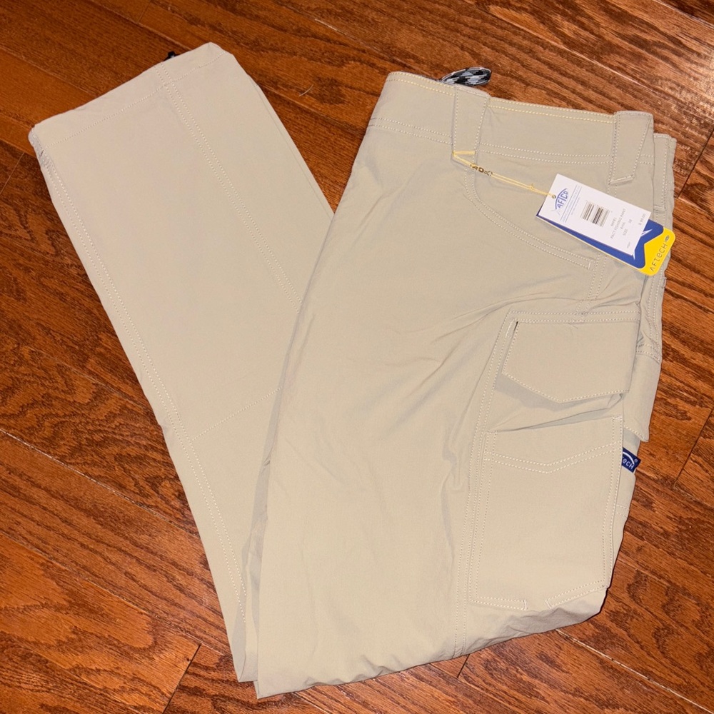 AFTCO Men's Light Tan Cargo Pants